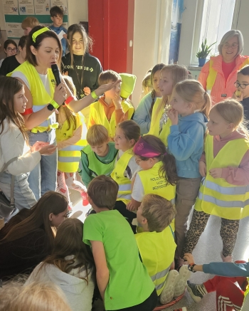 0fb63a01-1f1c-4af6-b78a-f5435f05850f