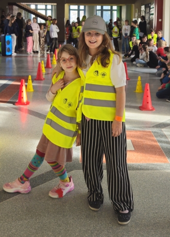 3d76208b-386d-4f43-a0d8-7f19b68a91c8