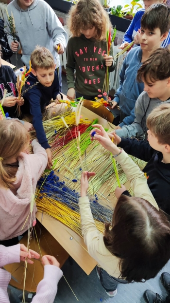 112898f6-0883-4d28-90ce-c09c9b272689