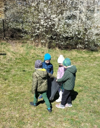 977861fb-8081-40e5-8628-35be276a3013