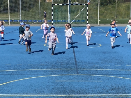 ZABAWY SPORTOWE