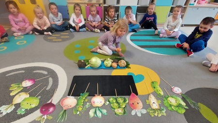 Leśne Ludki w świecie jesiennych warzyw.
