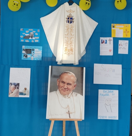 16.10.2025- DZIEŃ PAPIESKI 